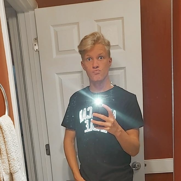lukehamilton795